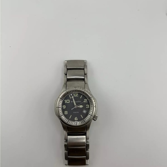 Columbia Stainless Steel Quartz Watch - CL-1023 - New Battery #149 - Picture 1 of 3